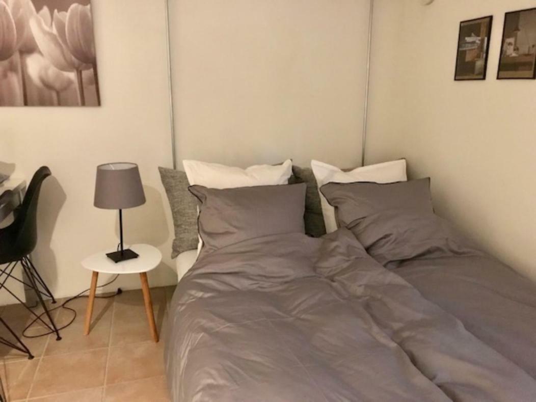 Апартаменты Special Offer,One Of Its Kind, Extremely Central In Herning, Danish Hosts, Extremely Clean, Very Quiet Street But A Stonethrough From Bars & Restaurants Экстерьер фото